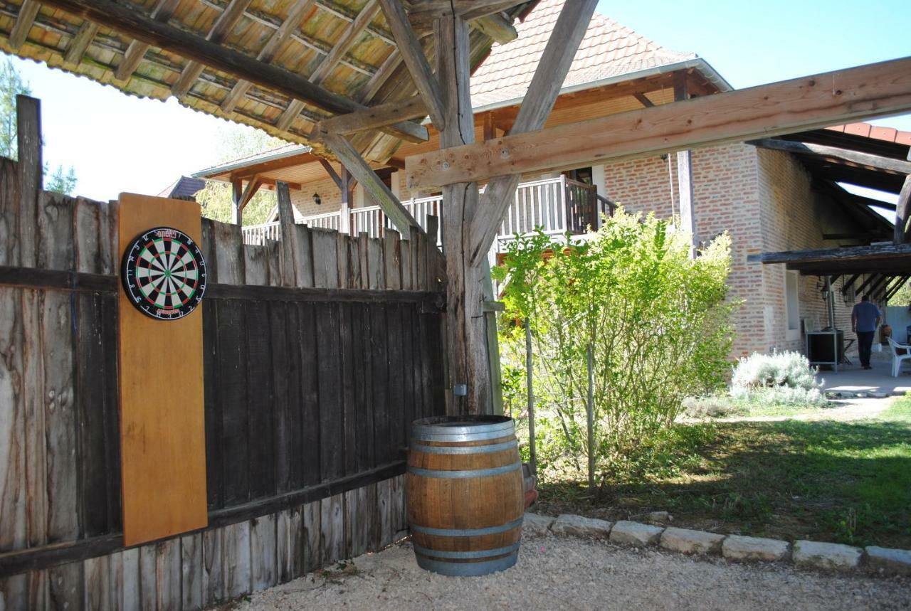 Gite Evidence Varennes-sur-le-Doubs Exterior photo